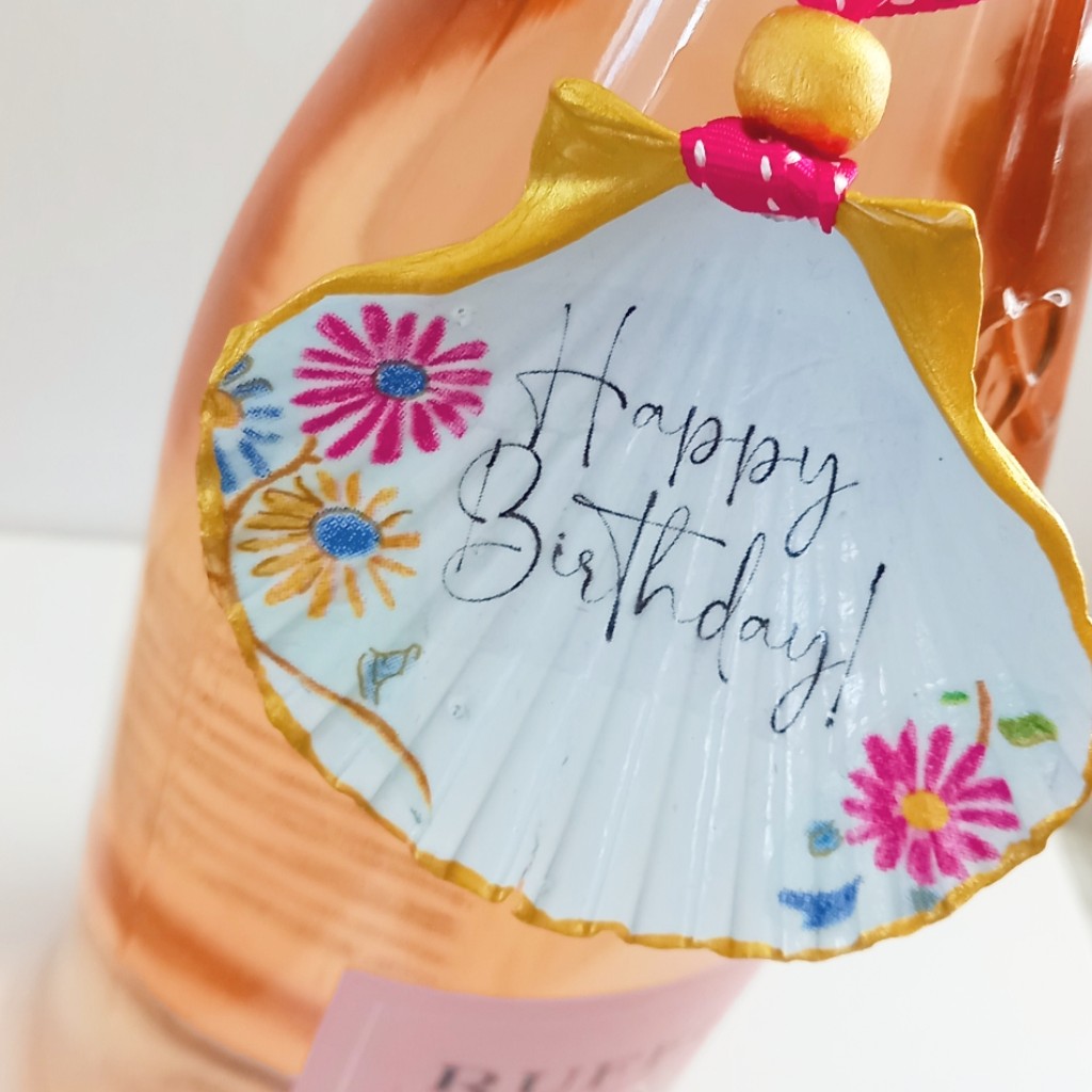 Bijoux Shellabrations Decorated Shell Bottle Hangers_2