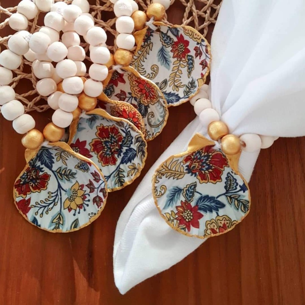 Bijoux Nordic Floral Decorated Shell Napkin Ring Set_1