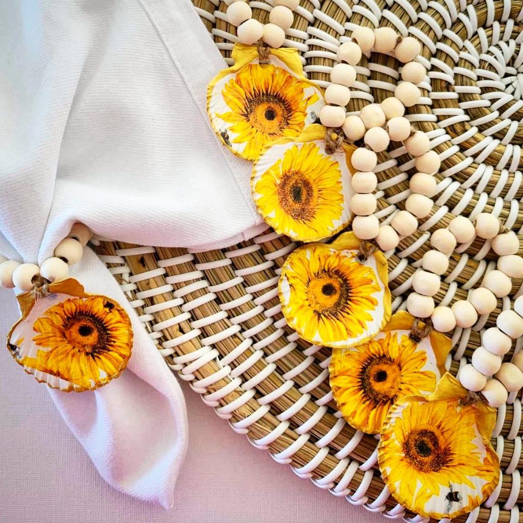 Bijoux Sunflower Burst Napkin Ring Set_1